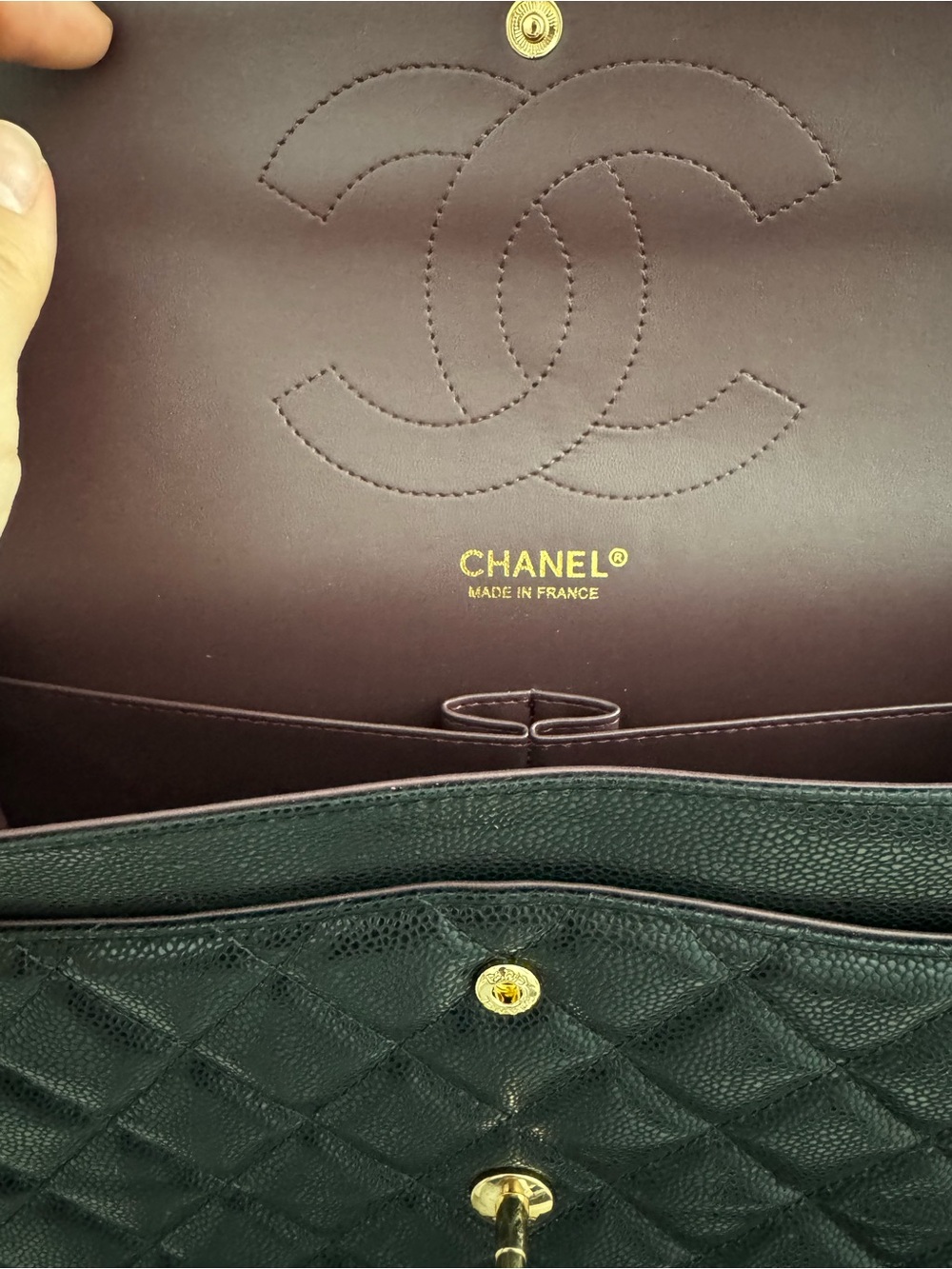Chanel Classic Flap Bag with Caviar Leather - Picture 7 of 16